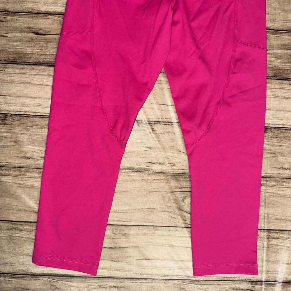 Zyia Active Women’s Pocket Light and Tight Pink Capri Leggings Size 4 - Picture 4 of 9